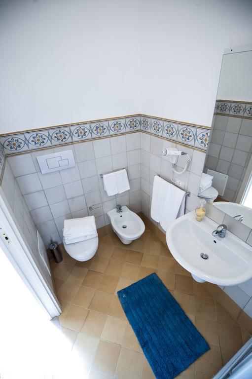 B&B Granelli Di Sale ตราปานี ห้อง รูปภาพ